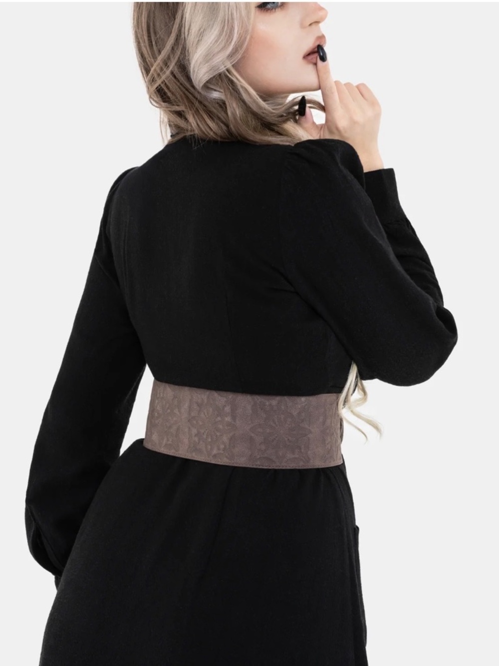 Disturbia Tessara Celtic Knot Waist Belt - Picture 6 of 7